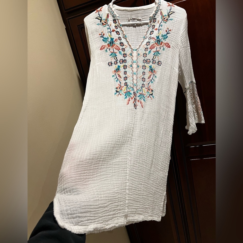Johnny Was Women’s White Lined Multicolored Embroidery Tunic Dress - XS - Picture 4 of 7